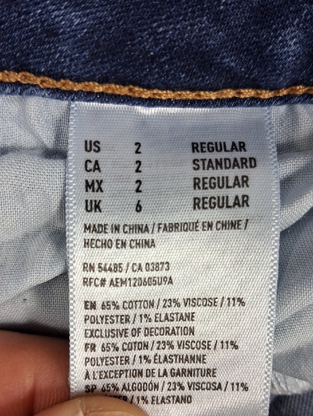 American Eagle Super Super Stretch Dark Wash Distressed Sz 2 Jegging Pants Jeans - Picture 6 of 6